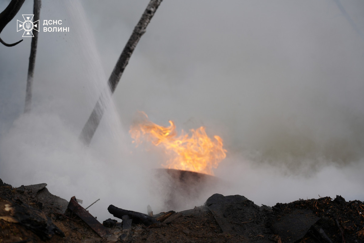 На Волині понад 7 годин гасили торф: за добу ліквідували 10 пожеж на 5 гектарах