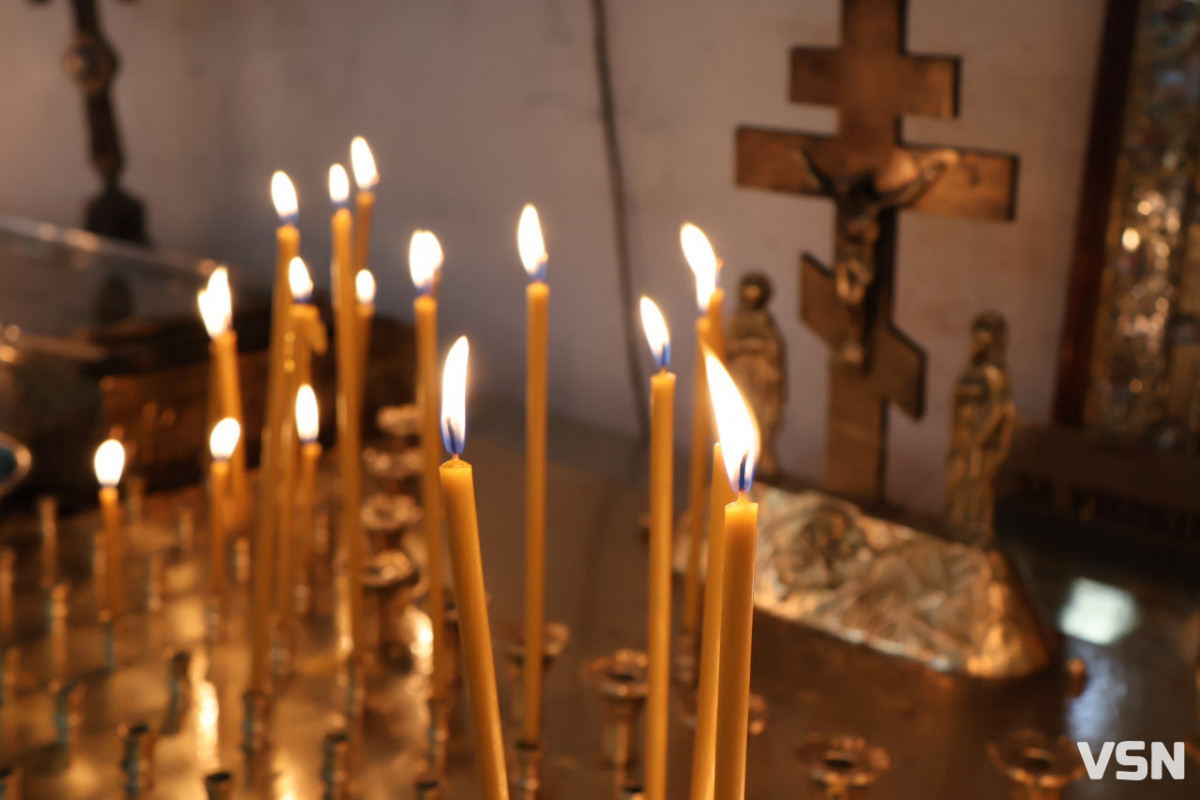Батьківські суботи під час війни: як молитися за безвісти зниклих та чому церква проти обідів на цвинтарі