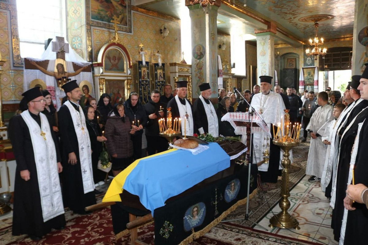 Через понад два роки після загибелі на Волині попрощалися із Героєм Олександром Трофимюком