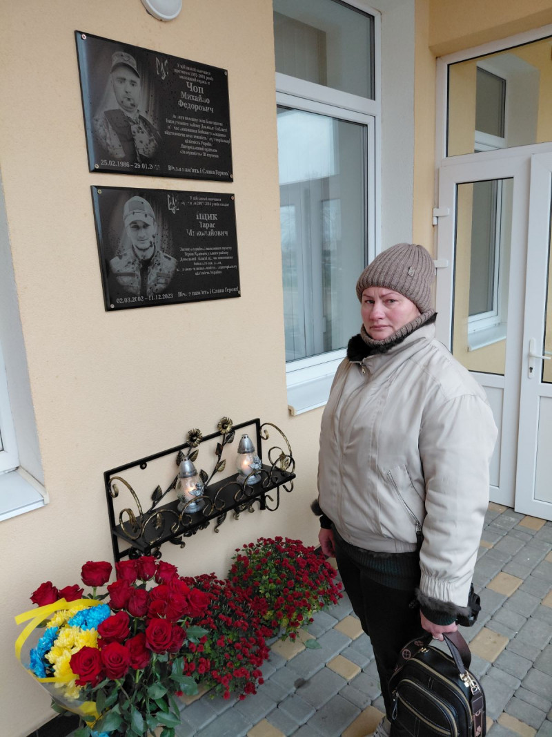 Світла пам’ять Героям: у громаді на Волині відкрили дошки випускникам-воїнам