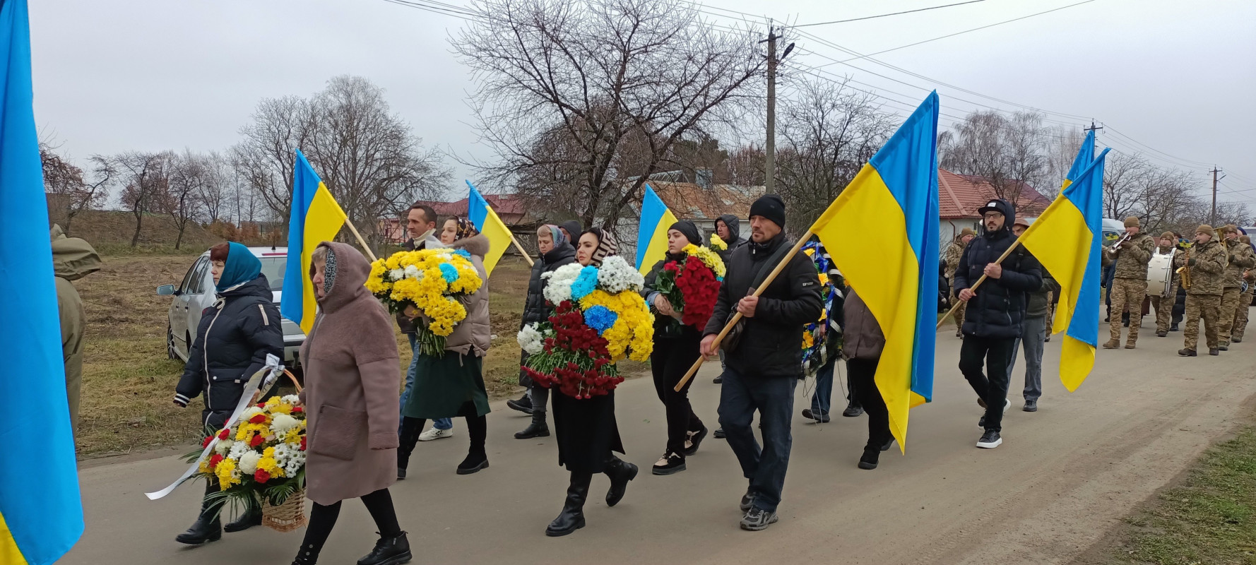 Майже півтора року тривоги та надії змінила гірка правда: на Волині попрощалися з Героєм Вадимом Гризіним