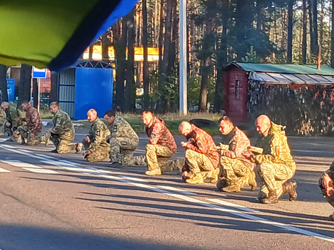 Загинув у результаті ворожого обстрілу: на Волинь «на щиті» навіки повернувся Герой Тарас Максимчук. Фото