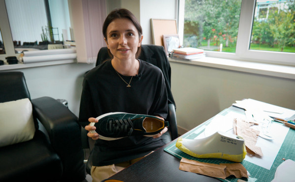 Як сімейна фабрика з Луцька почала шити взуття для військових