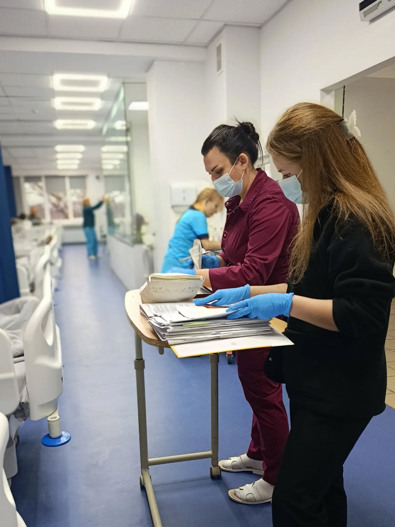 Не чекав поки «пройде саме», а викликав швидку: на Волині медики врятували пацієнта з інсультом