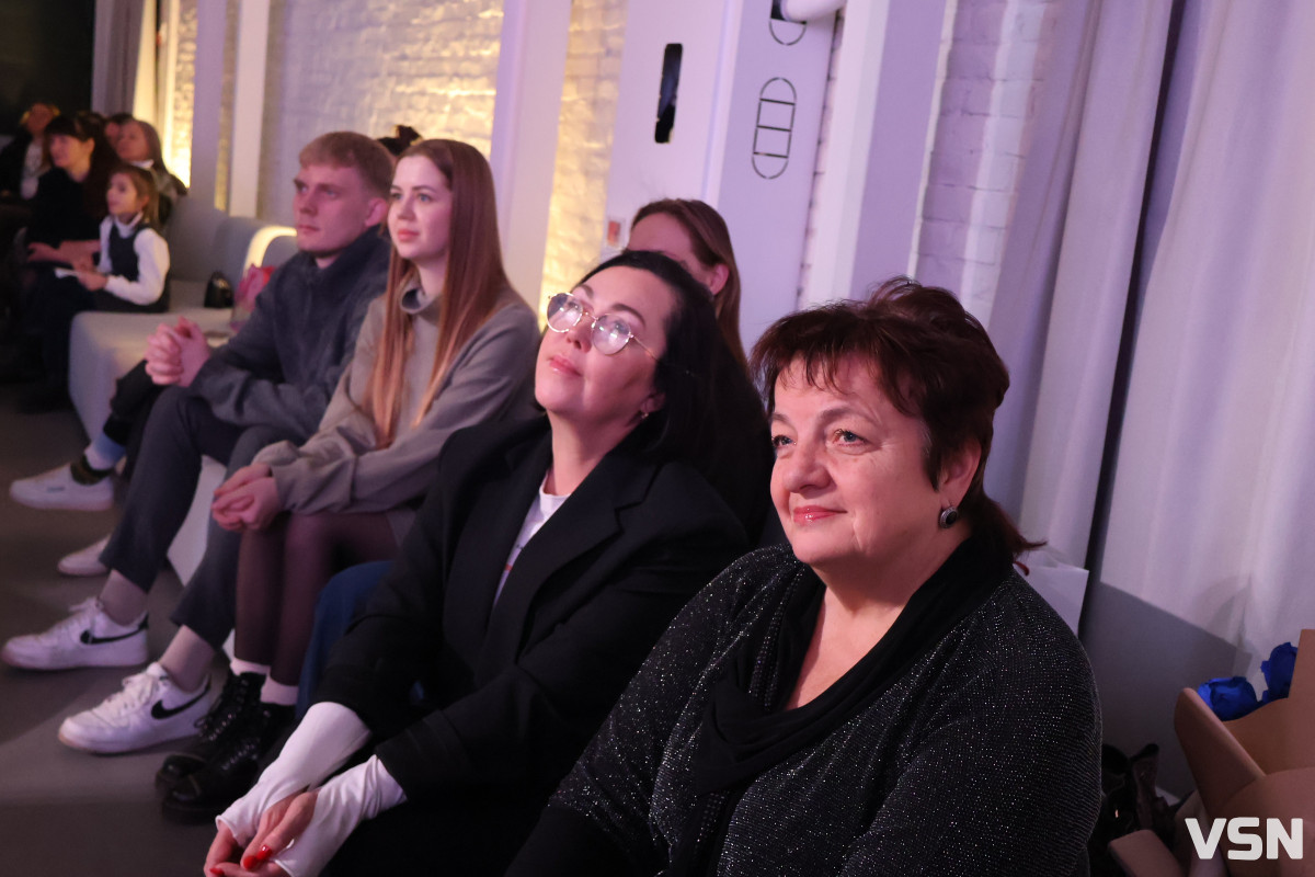 У Луцьку презентували музично-візуальний артпроменад: як відбувся захід