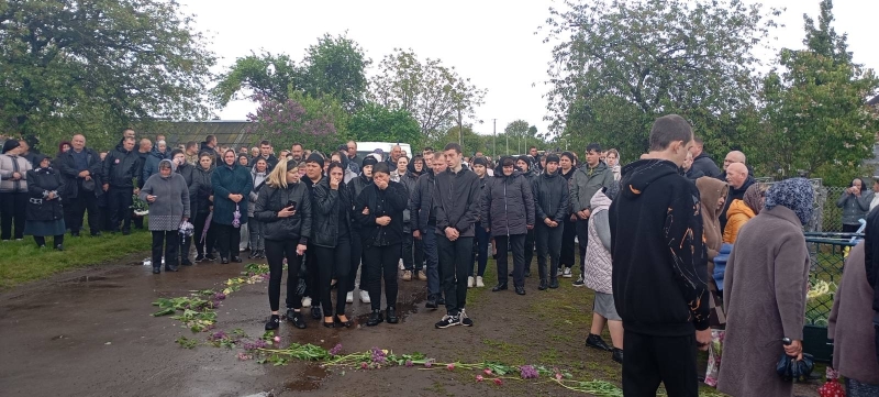 Загинув у бою понад два роки тому: на Волині попрощались з Героєм Григорієм Душним
