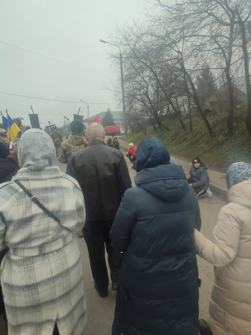 Після довгої боротьби з хворобою зупинилося серце: на Волині попрощалися з Героєм Русланом Марчуком