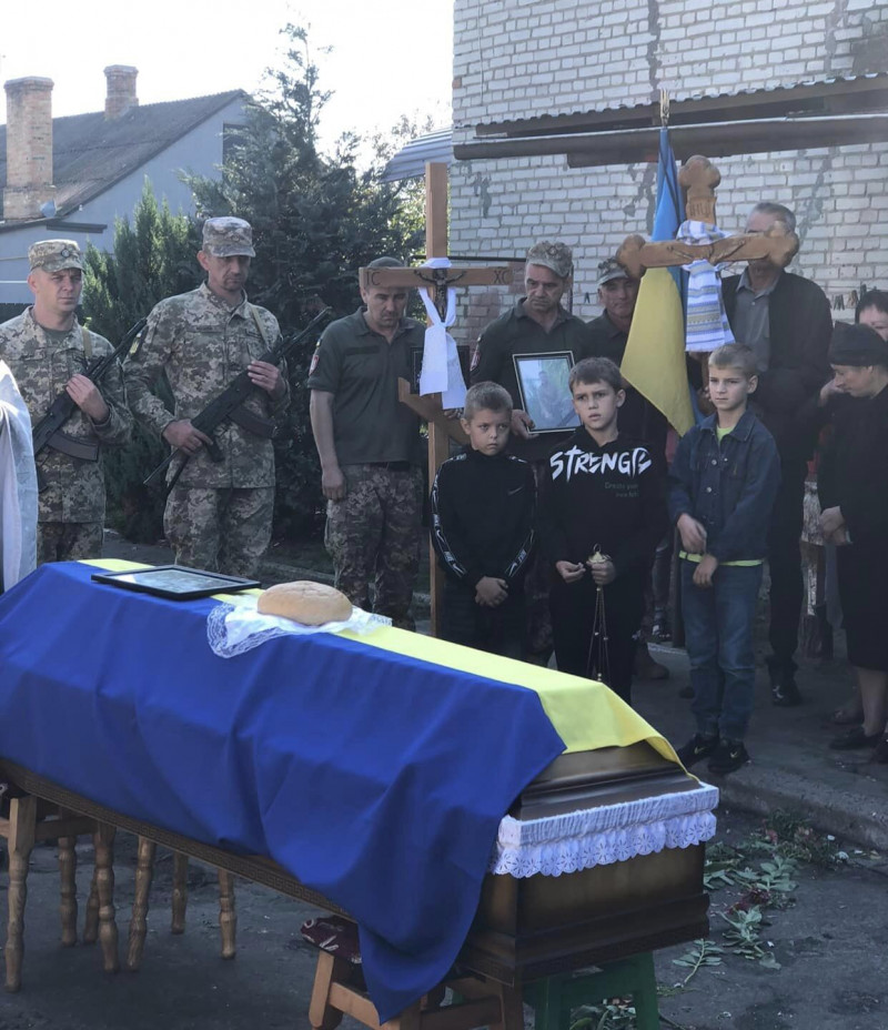 Надія не виправдалась: на Волині попрощались із Героєм Сергієм Абрамчуком, який вважався зниклим безвісти