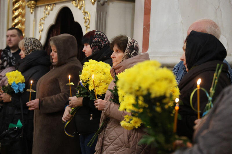 Загинув понад рік тому: у Луцьку попрощалися з Героєм Сергієм Коровіцьким