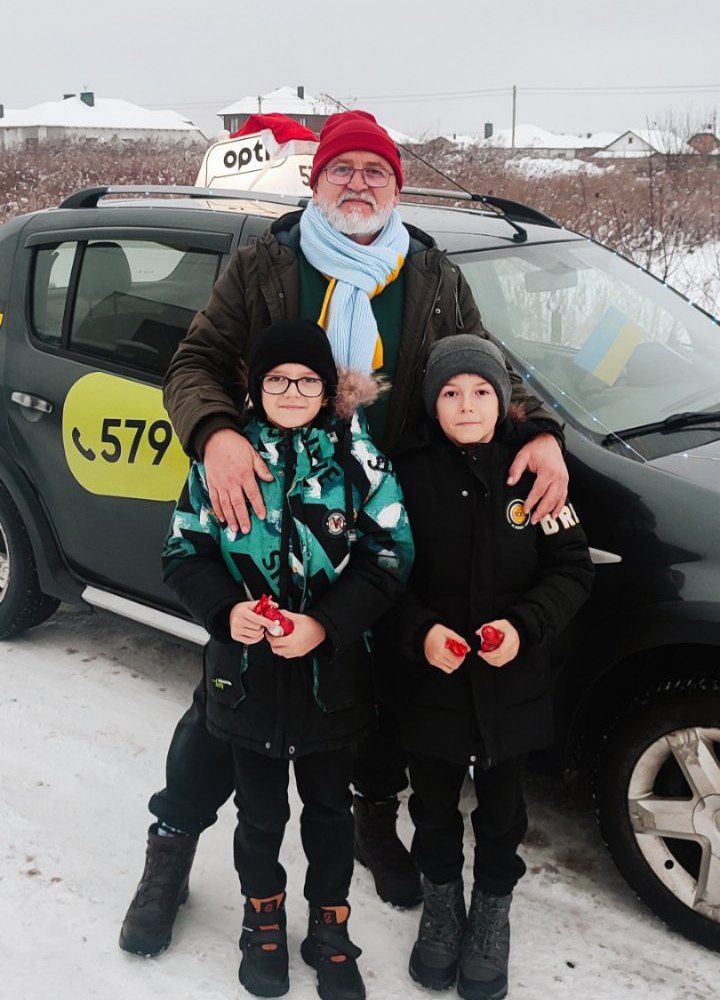 Від офіцера до таксиста: інтерв’ю з луцьким водієм, який уже 5 років знаходить натхнення за кермом