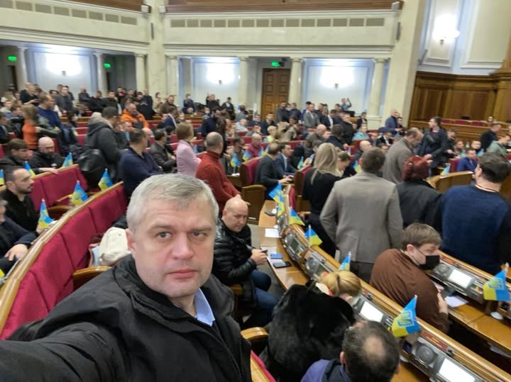 День, що назавжди врізався у памʼять і серце: спогади відомих волинян про початок Війни за Незалежність України