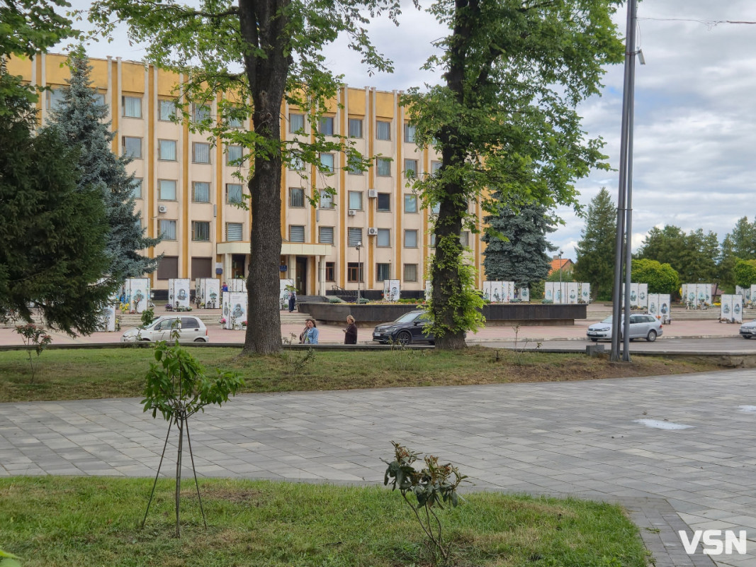 Від вугільних шахт до квітучих скверів: як сьогодні живе місто Нововолинськ. Фоторепортаж