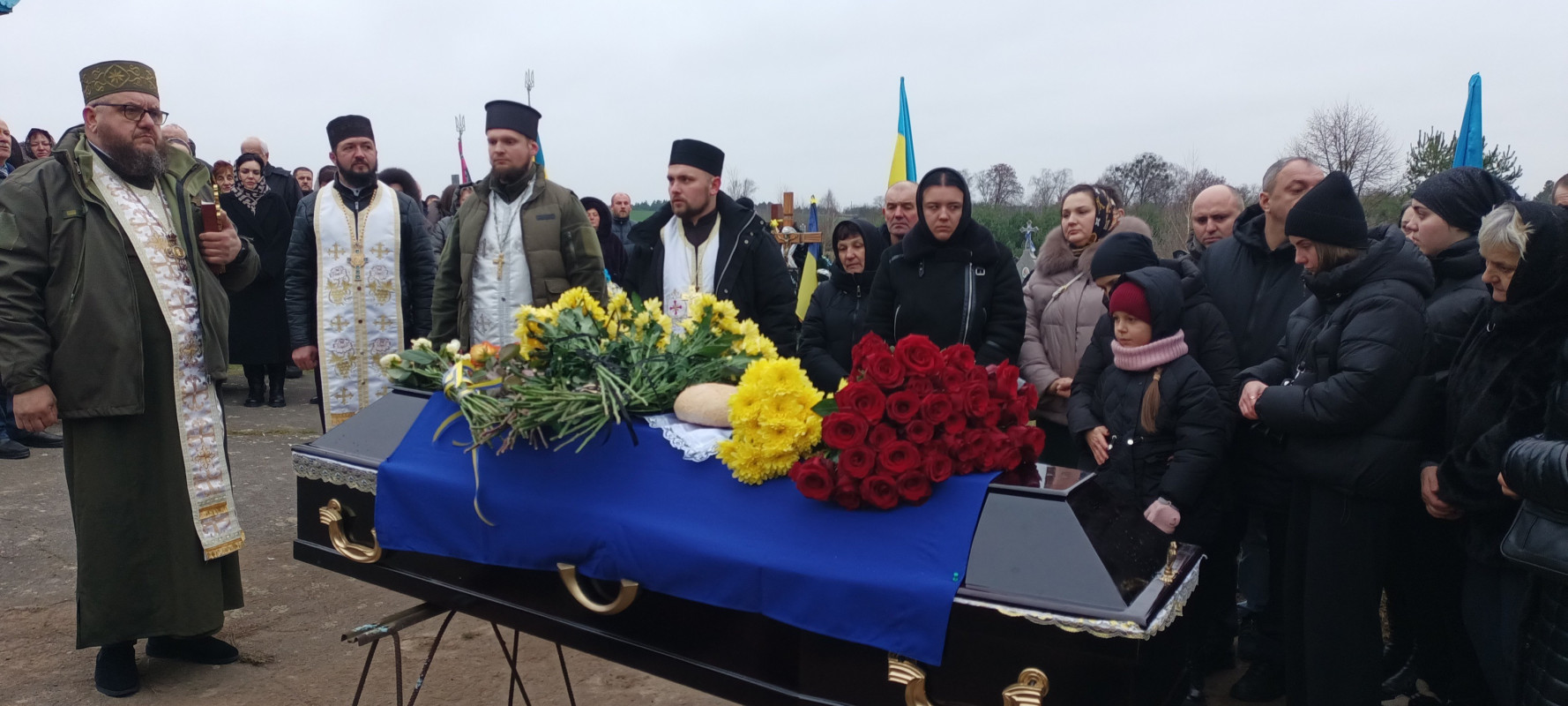 Майже півтора року тривоги та надії змінила гірка правда: на Волині попрощалися з Героєм Вадимом Гризіним