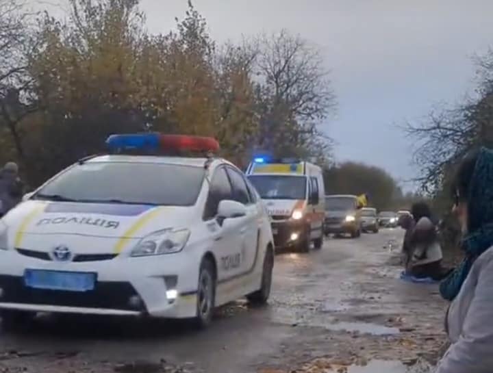 Загинув унаслідок ворожого обстрілу: у Луцький район «на щиті» востаннє повернувся молодий Герой Іван Гнатюк. Фото