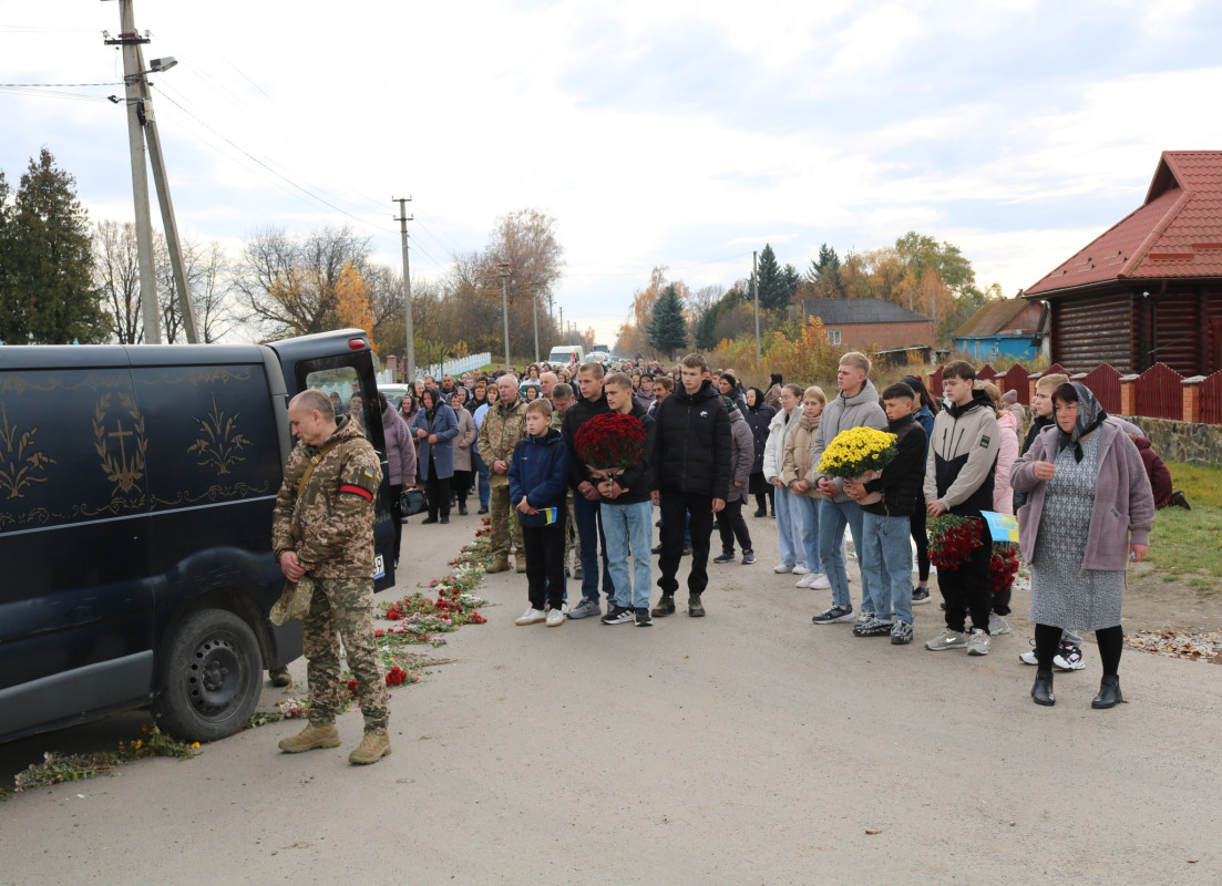 Більше двох років вважався зниклим безвісти: на Волині попрощались з Героєм Сергієм Матвіюком