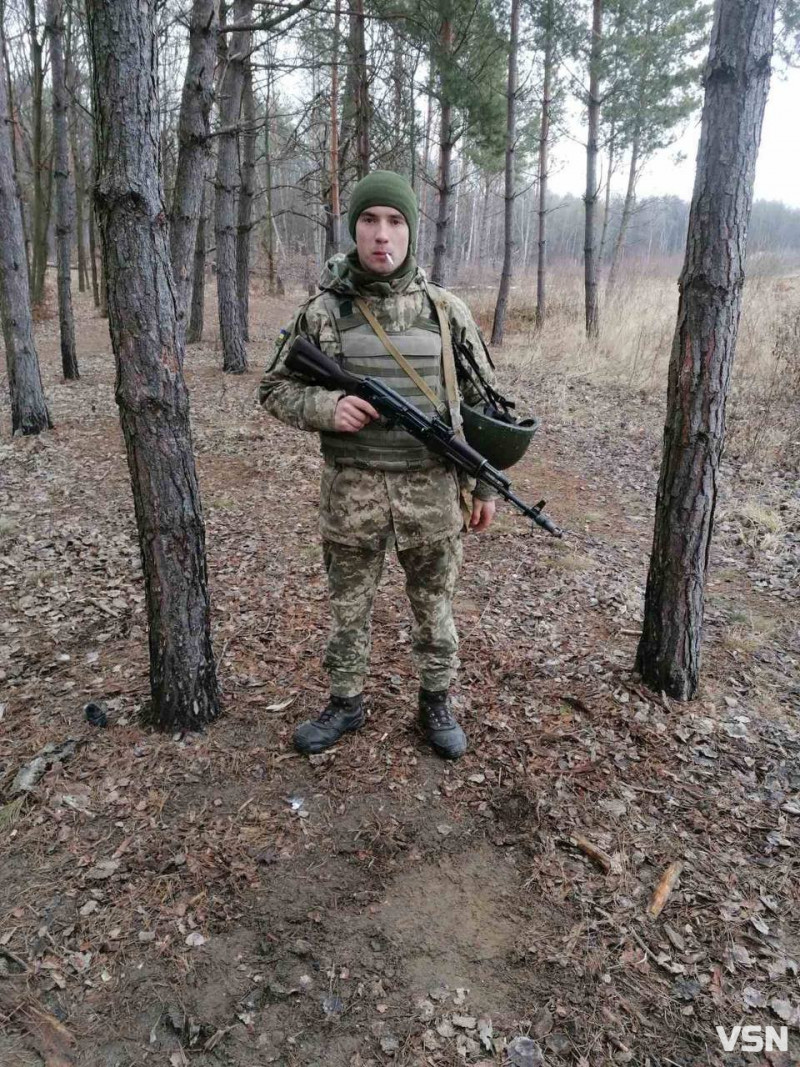 «Ніби відчуваючи біду, маленька племінниця дуже плакала і не хотіла відпускати»: спогади про Героя з Волині Юрія Глуха