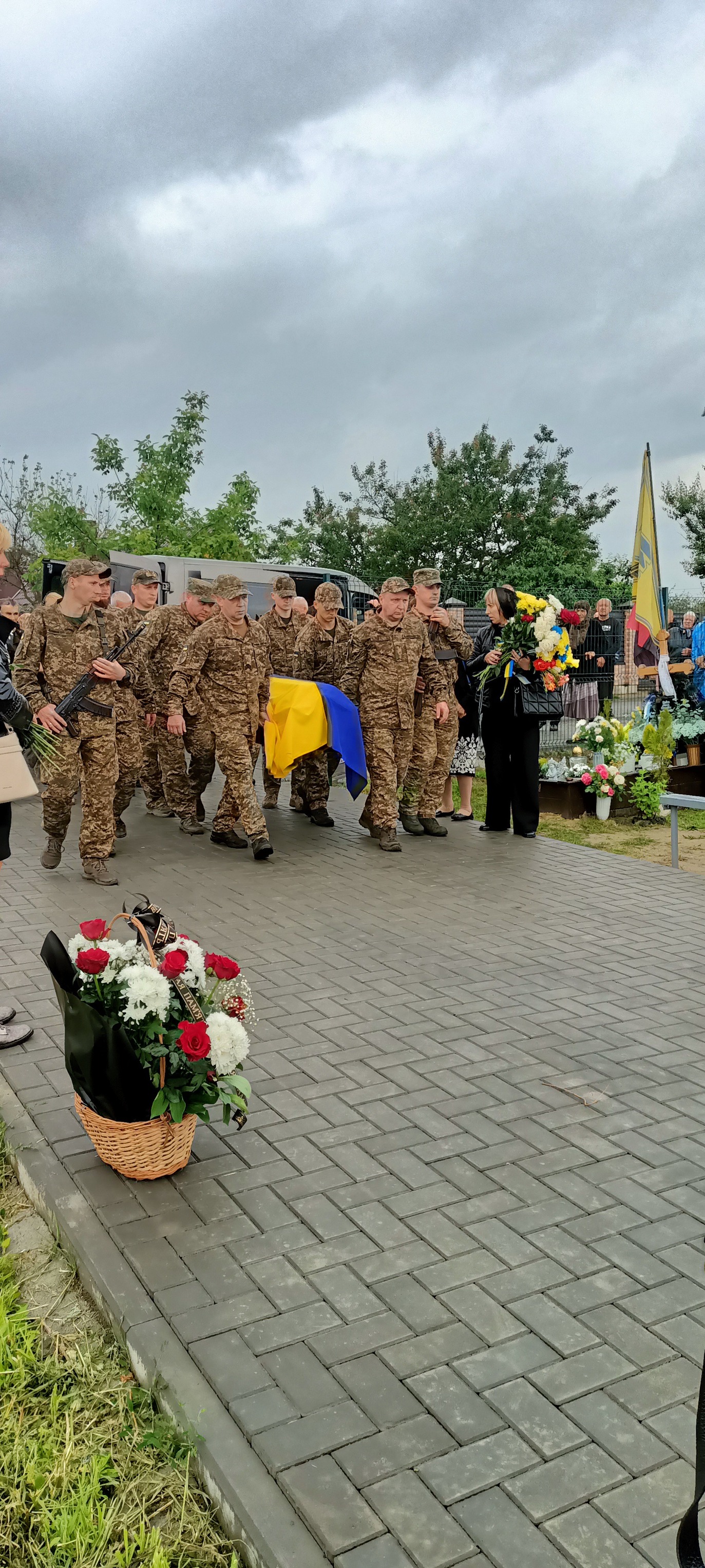 Навіки 35: на Волині попрощалися з Героєм Романом Никончуком