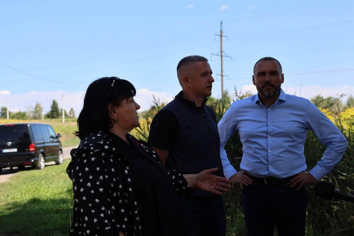 Дитячий садок потребує розширення, а водойми - у захаращеному стані: Андрій Разумовський відвідав Боголюбський округ