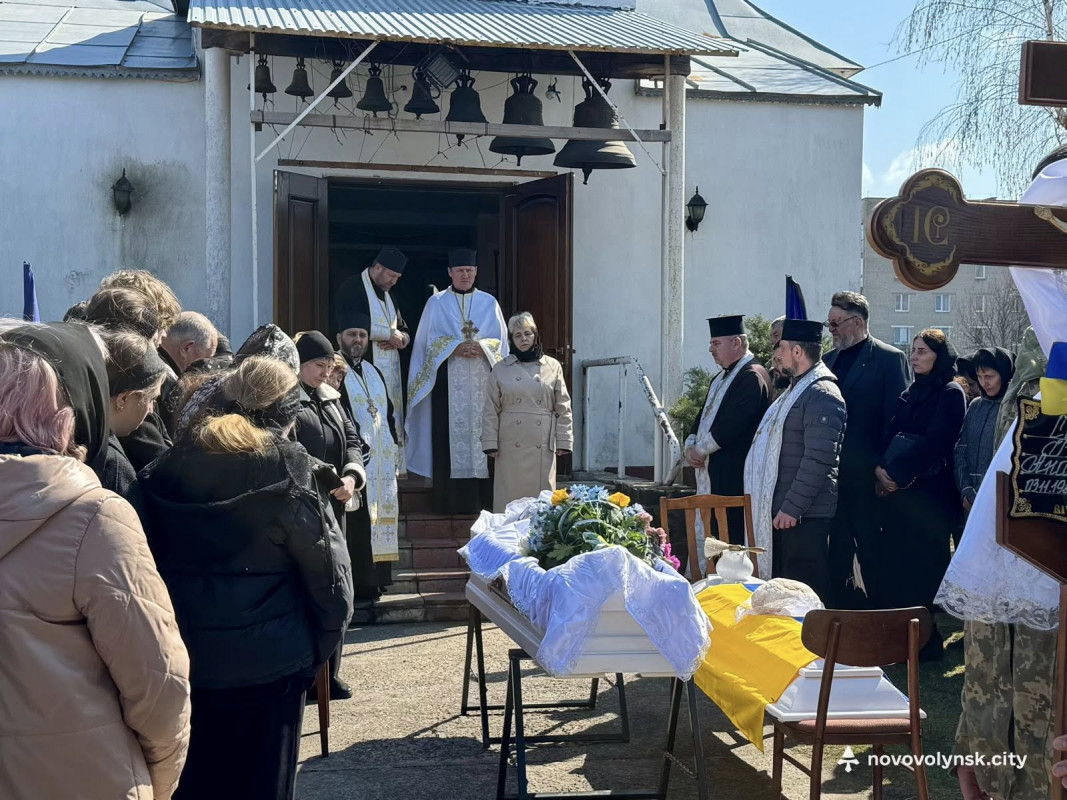 На Волині попрощалися з Героєм Русланом Семенюком