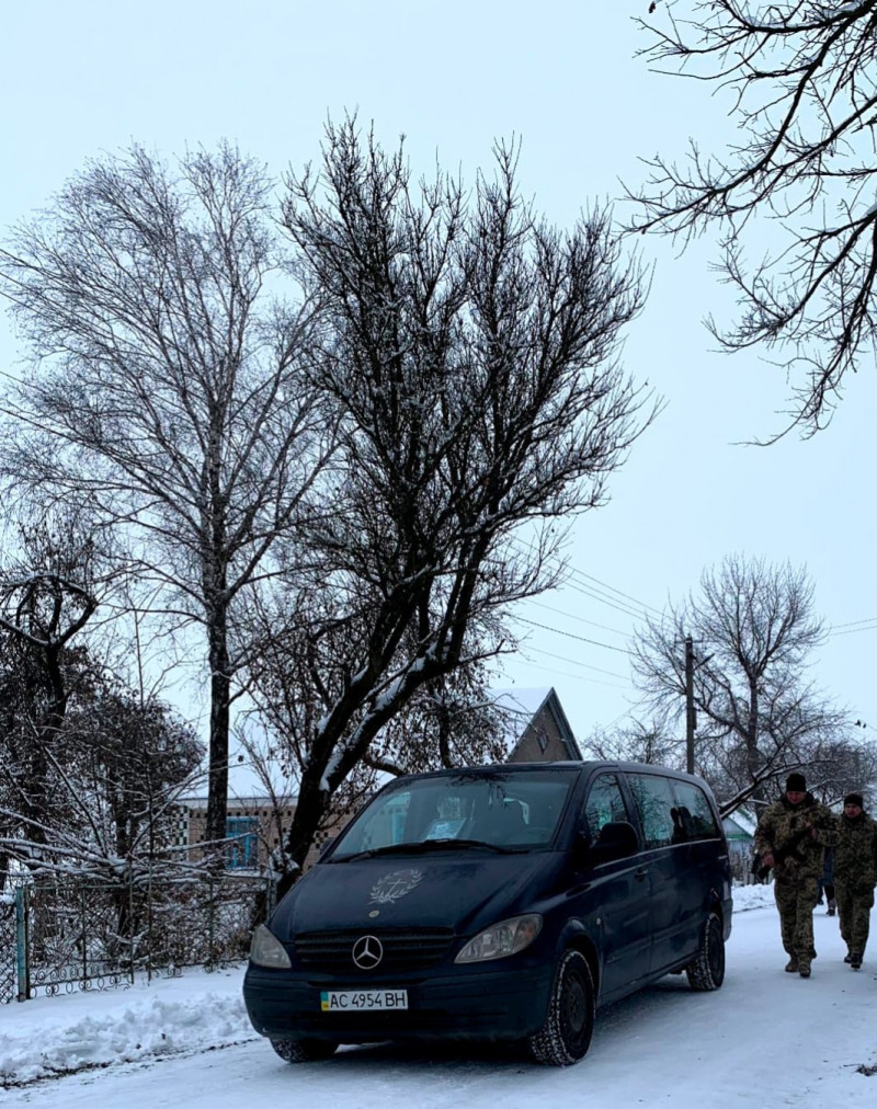 Боронив Україну і всіх нас: у громаді на Волині попрощалися з Олександром Свінцицьким