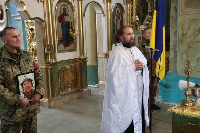 Назавжди 44: на Волині попрощалися з Героєм Віктором Бондаруком