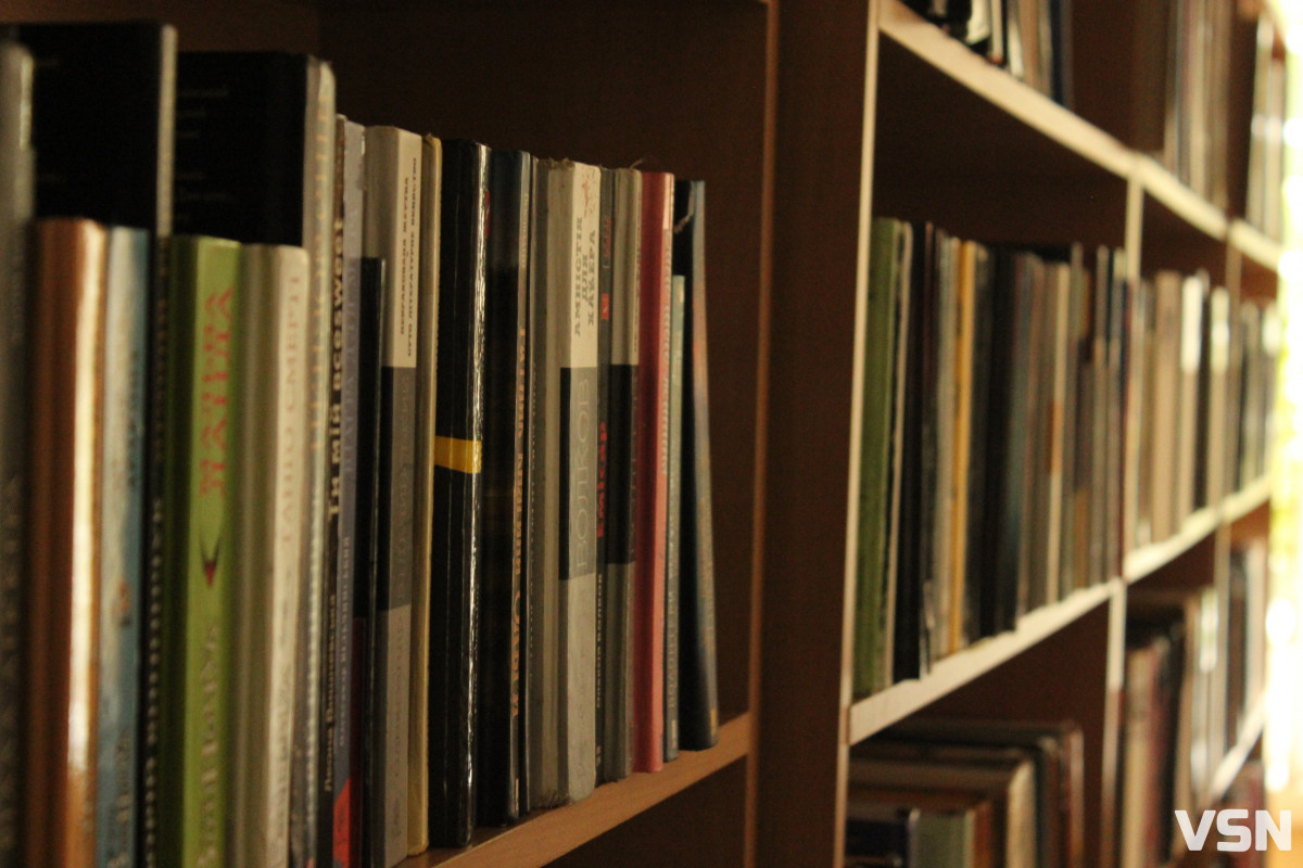 Що читають у Луцьку: тренди в місцевих книгарнях і бібліотеках
