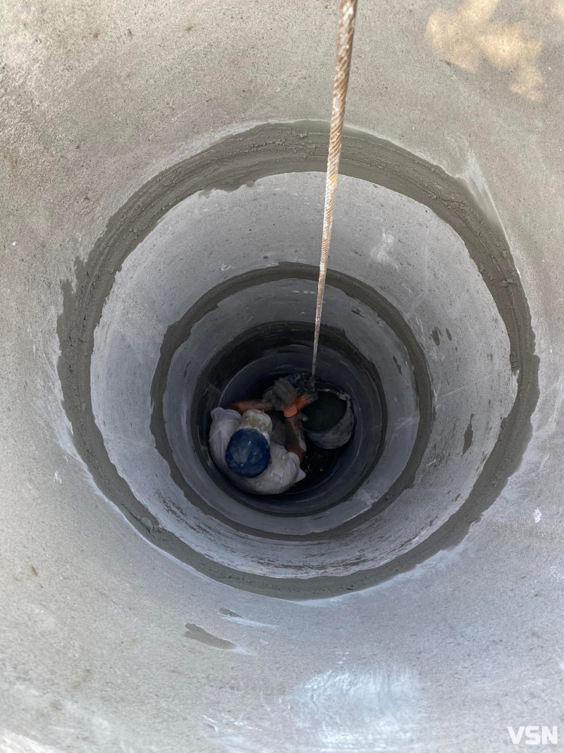 «Понад триста криниць викопали упродовж кількох років», - волинянин розповів про те, як з’являються колодязі й унікальні знахідки у них