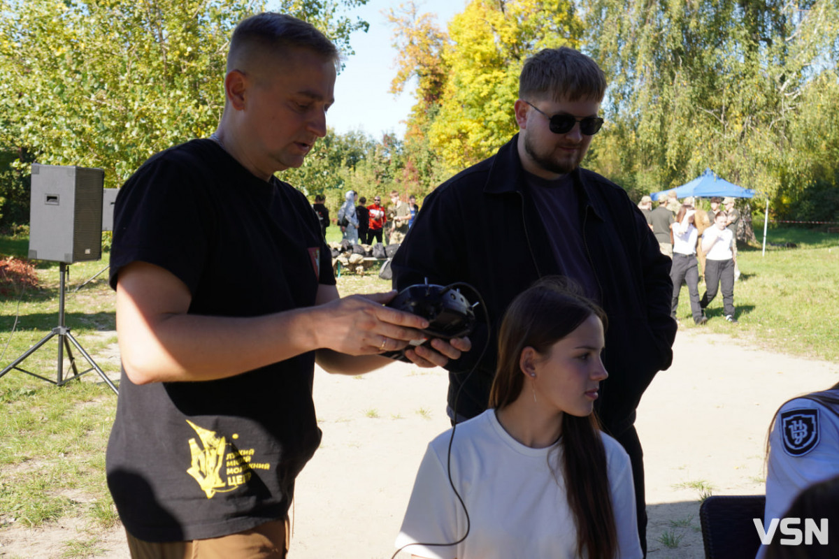 Тактичні ігри, FPV-симулятори та VR-дронобій: у Луцьку відкрили поле для тактичних ігор та навчань