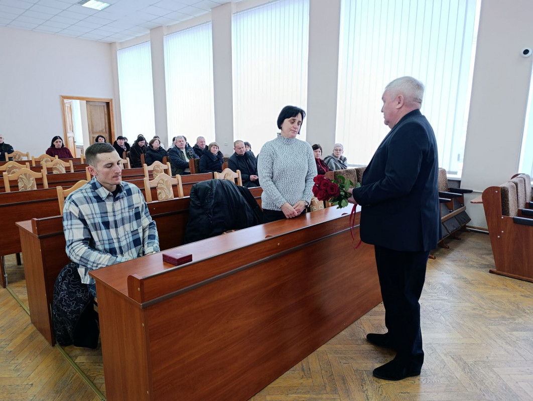 Вдові та сину загиблого військовослужбовця з Волині вручили орден «За мужність» ІІІ ступеня