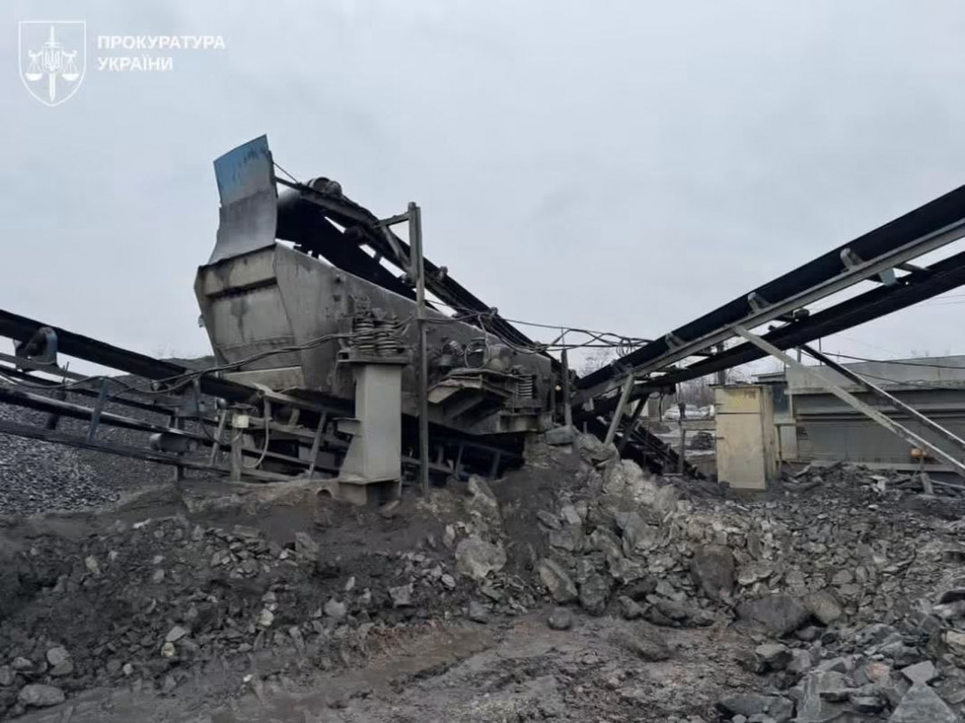 На Волині директора підприємства підозрюють у легалізації видобутих копалин на понад 30 млн грн