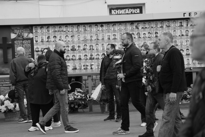 Загинув на Харківщині: у Луцькій громаді попрощалися із захисником України Олександром Джобулдою