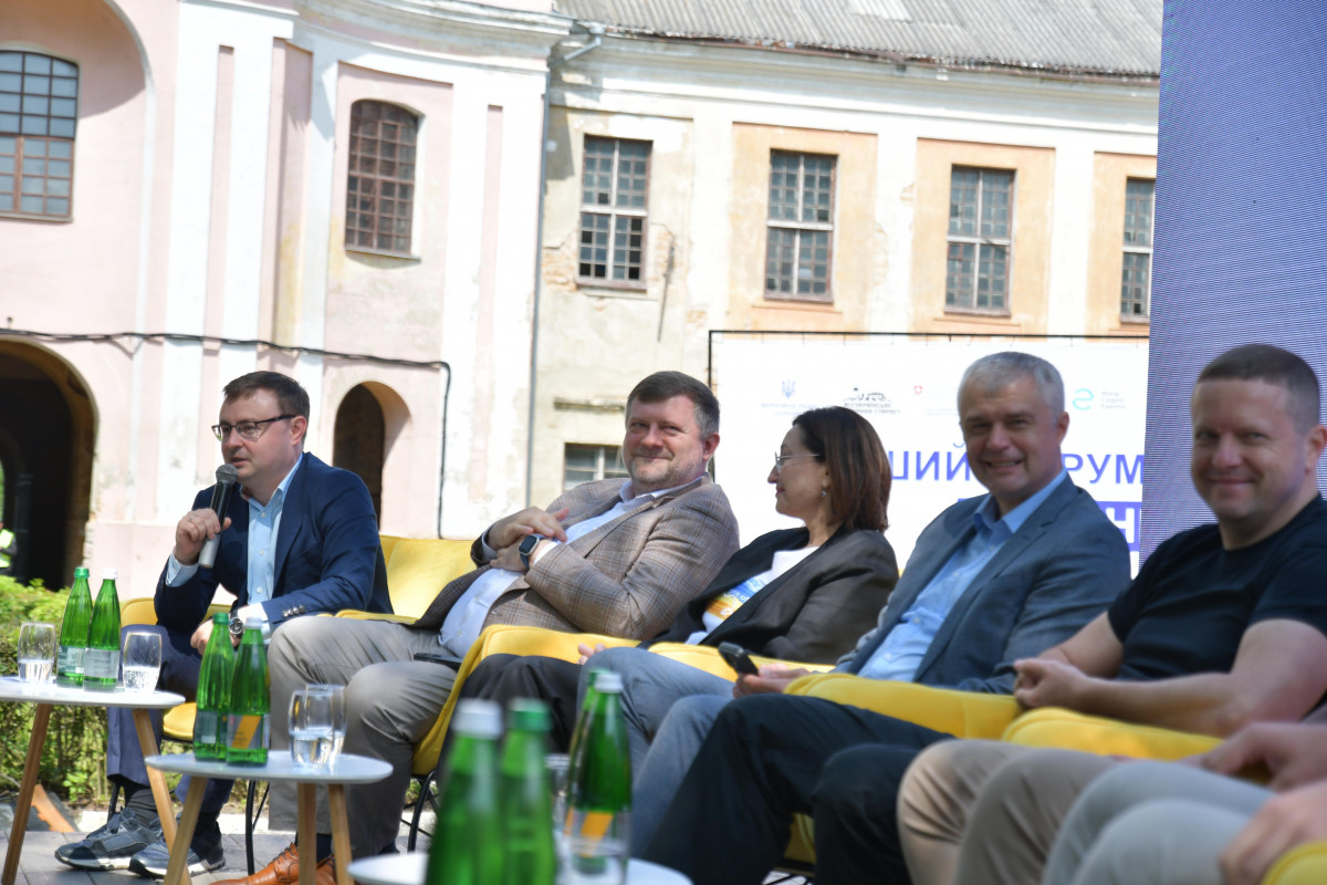 Розвиток громад в умовах війни: на Волині провели перший форум старост