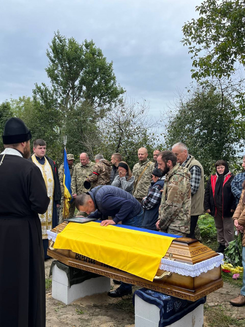 Навіки молодий: на Волині попрощались з Героєм Віктором Дідуком