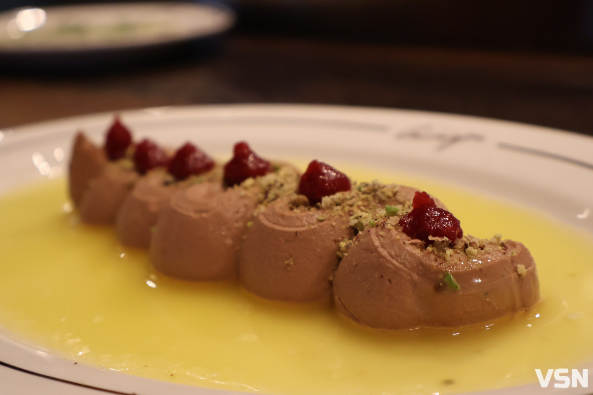 Страви без дати в календарі: універсальне святкове меню від бренд-шефа «Стожарів» у Луцьку