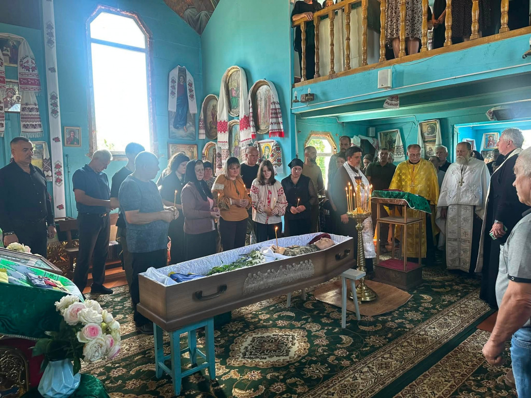 Війна забрала ще одне життя: на Волині поховали 45-річного Героя Ярослава Самчука