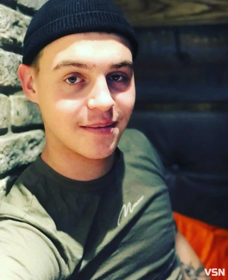 На фронті загинув 20-річний воїн-сирота з Луцька Максим Нагорний, але поховати його не можуть