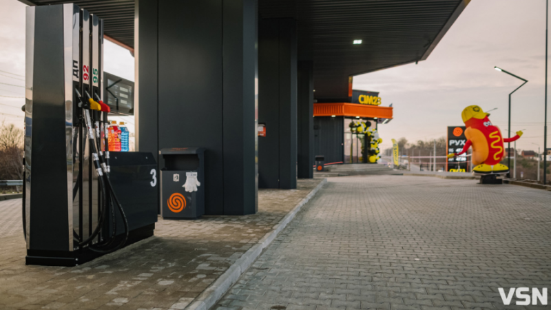 Мережа АЗК «Паливо» запрошує водіїв заправитись за вигідними цінами на Геловінські вихідні