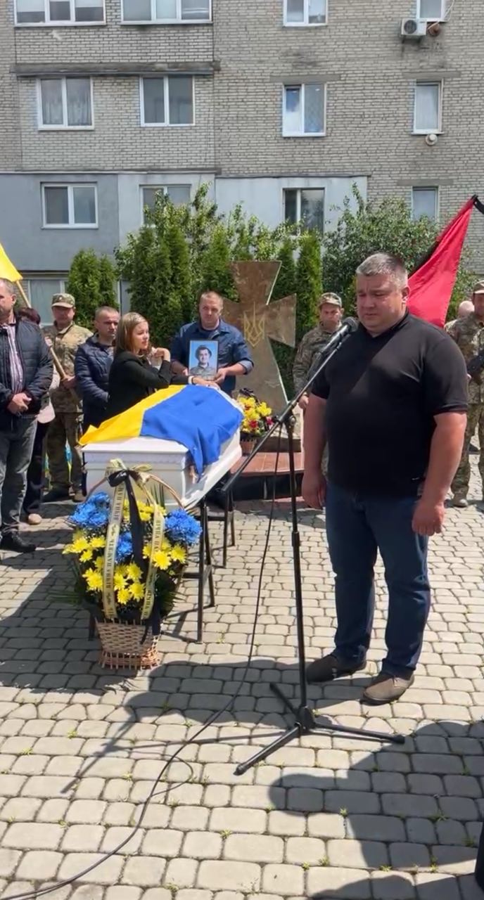 Навіки лише 22: у Луцький район «на щиті» повернувся загиблий Герой Роман Карпюк