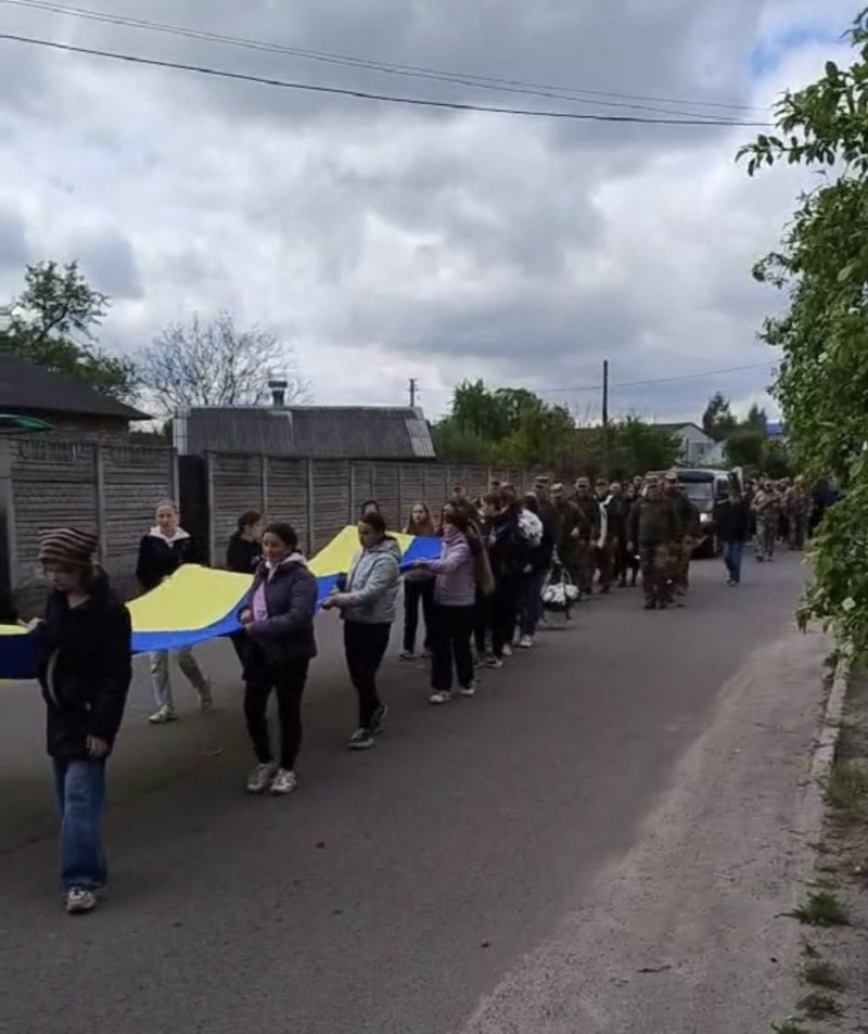 Нещодавно виповнилося 32 роки: на Волині попрощалися з Героєм Віталієм Кайдиком