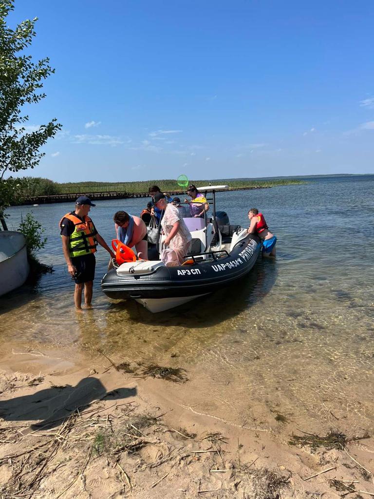 Під час негоди на озері Світязь врятували понад 40 людей
