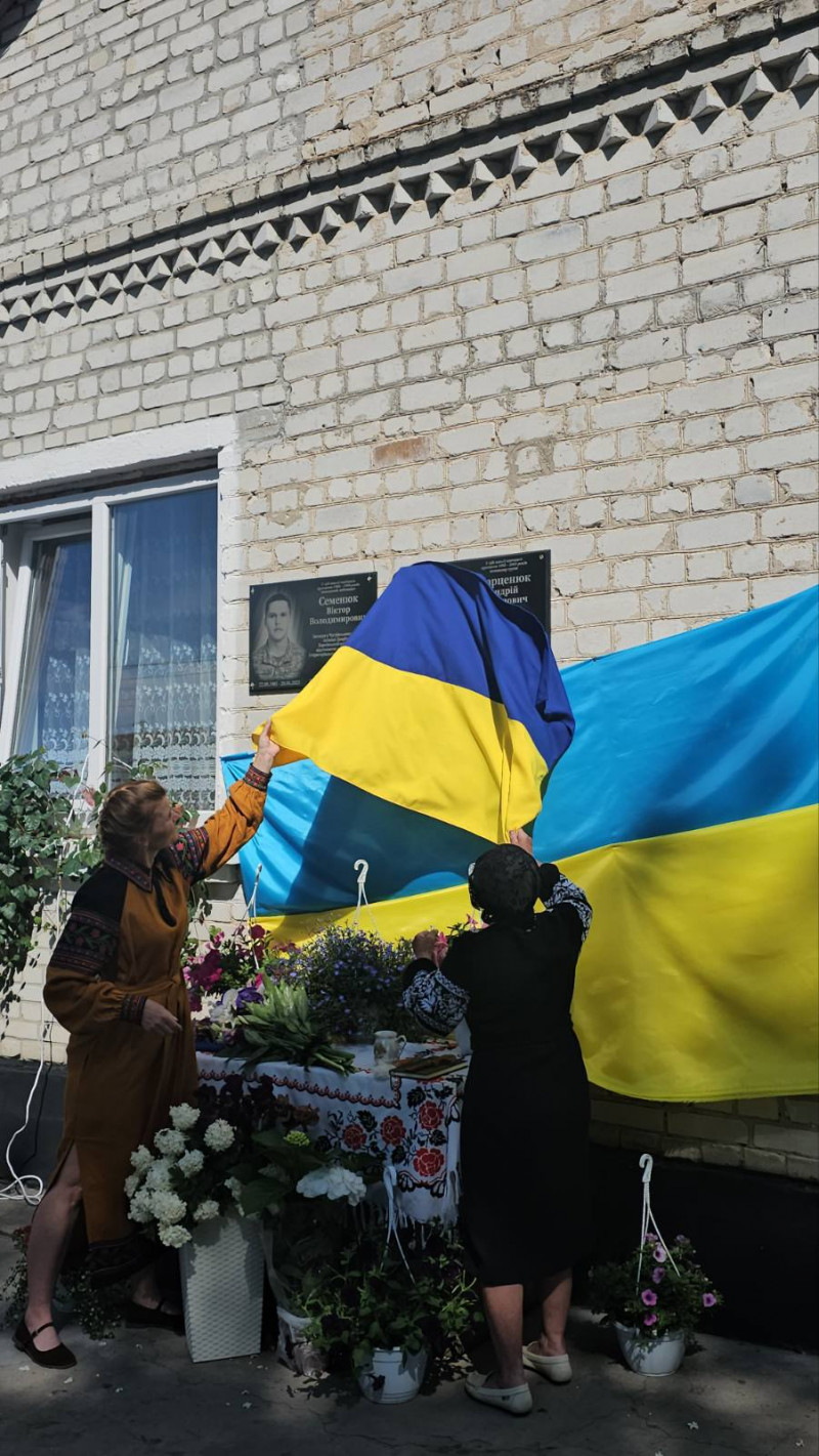 У громаді на Волині відкрили меморіальні дошки полеглим Героям