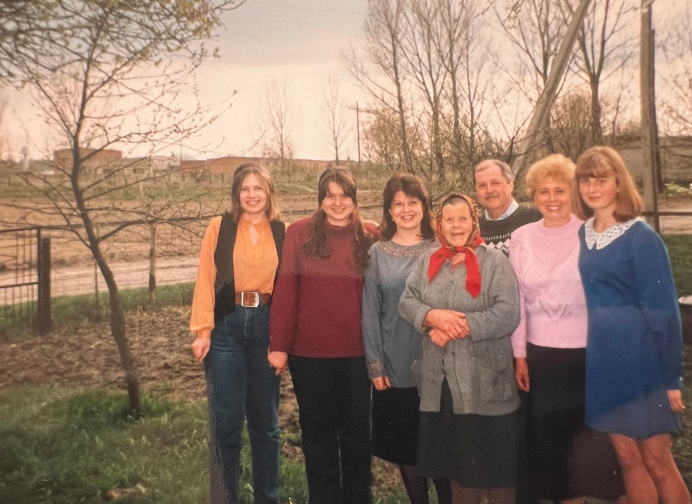 Огорнула любов’ю чотирьох онуків, тішиться 11 правнуками: довгожителька з Волині пережила два голодомори і дві війни