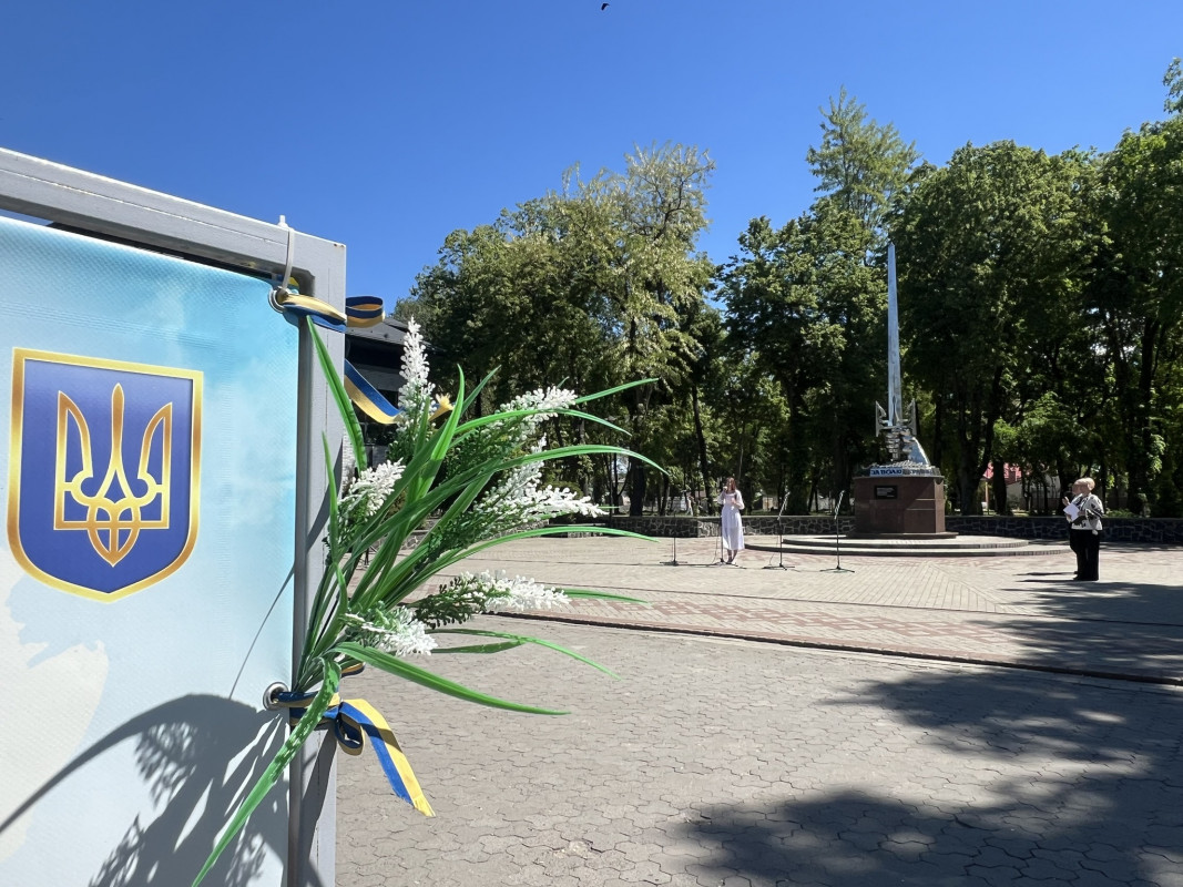 «Комбатантський хрест» та ордени «За мужність»: у місті на Волині вшанували полеглих воїнів