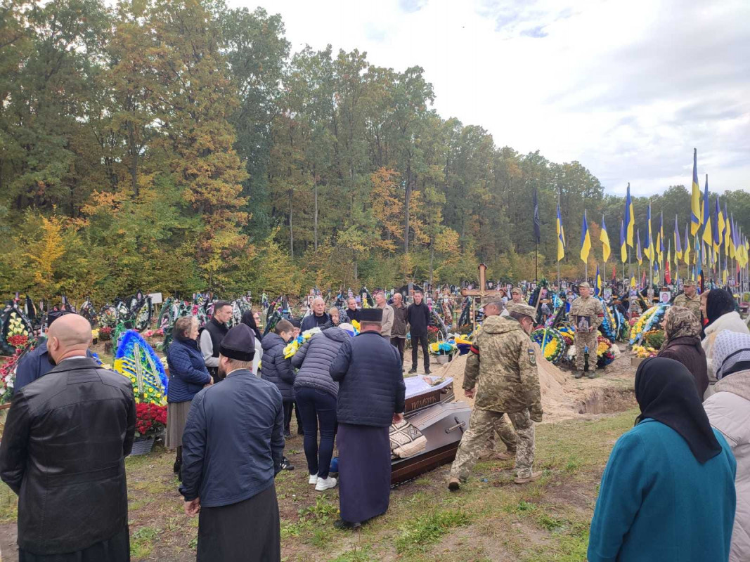 На Волині провели в останню дорогу загиблого Героя Ігоря Думку