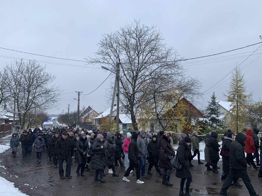 Навіки 28: на Волині попрощалися із Героєм Юрієм Наумчуком