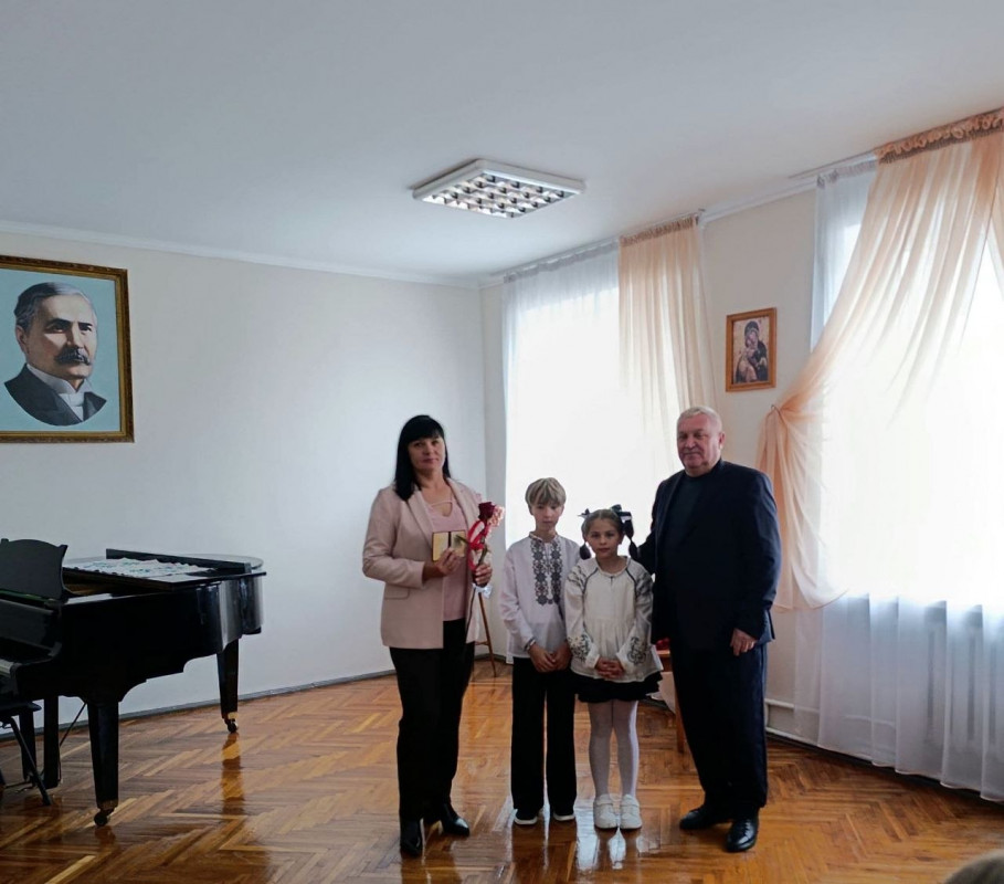 Виховали п’ятьох і більше дітей: у громаді на Волині нагородили матерів-героїнь