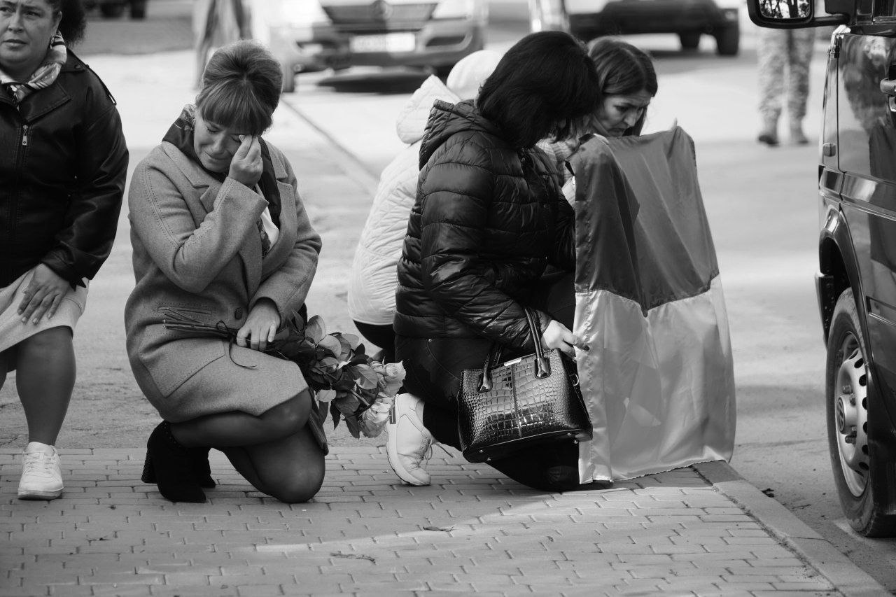 Серце зупинилось внаслідок важкого захворювання: на Волині попрощались з Героєм Валерієм Щетіним