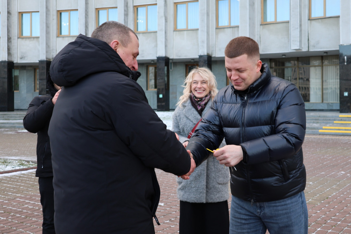 Волинські громади отримали сучасні шкільні автобуси для підвезення дітей