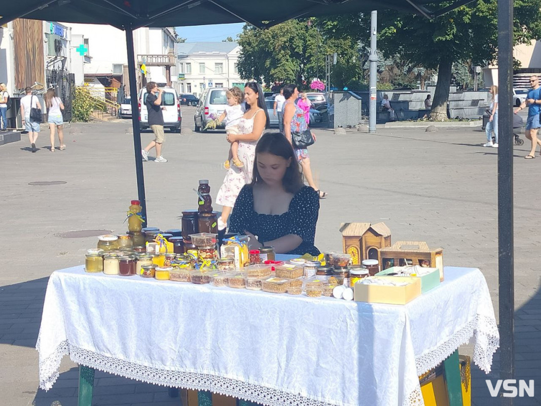 Як у Луцьку відзначають Маковія та що святять. Фоторепортаж