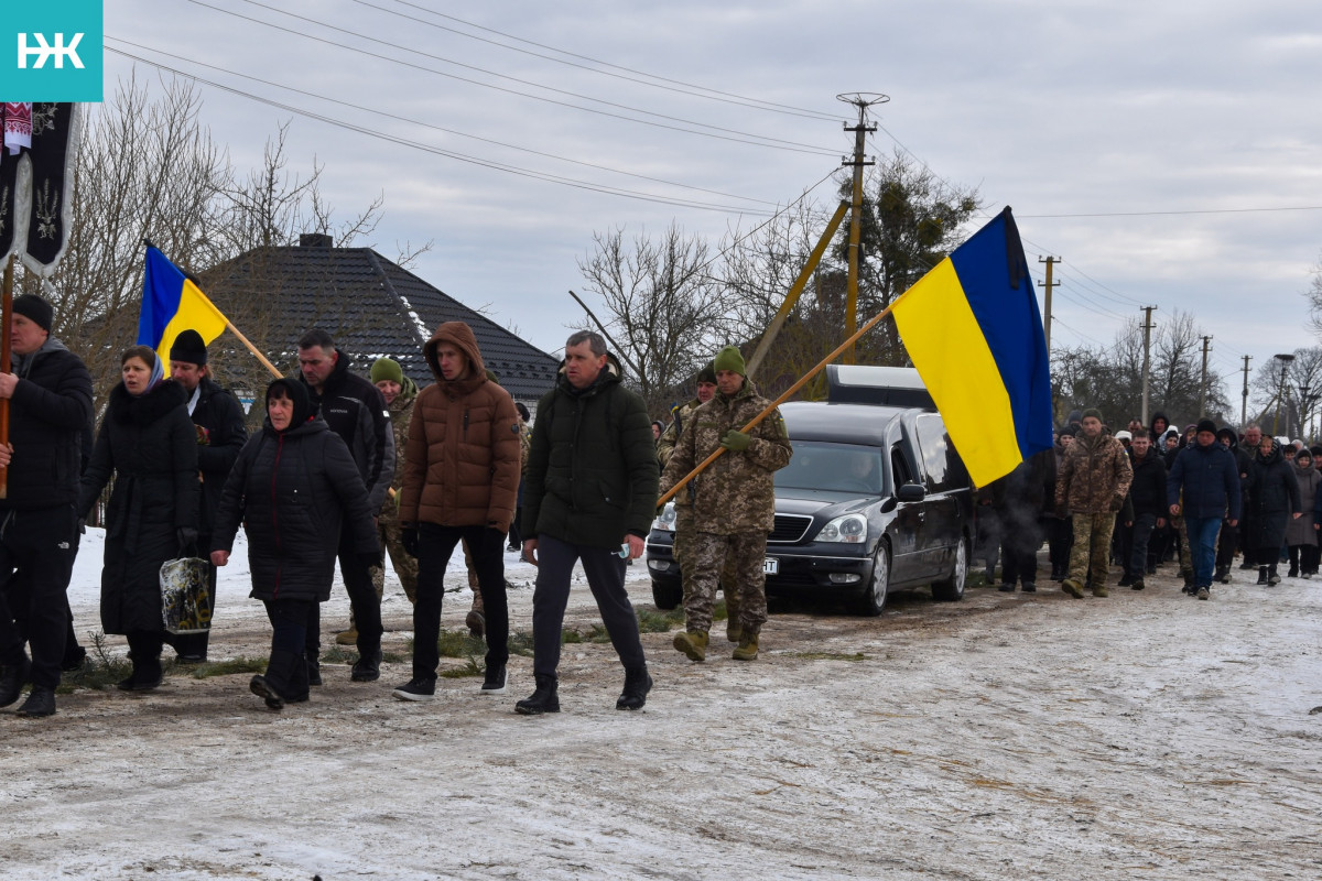 Понад півтора року вважався зниклим безвісти: на Волині попрощалися з Героєм Володимиром Невірцем